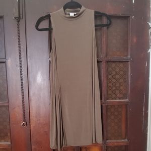 Mock neck tunic tank size small
